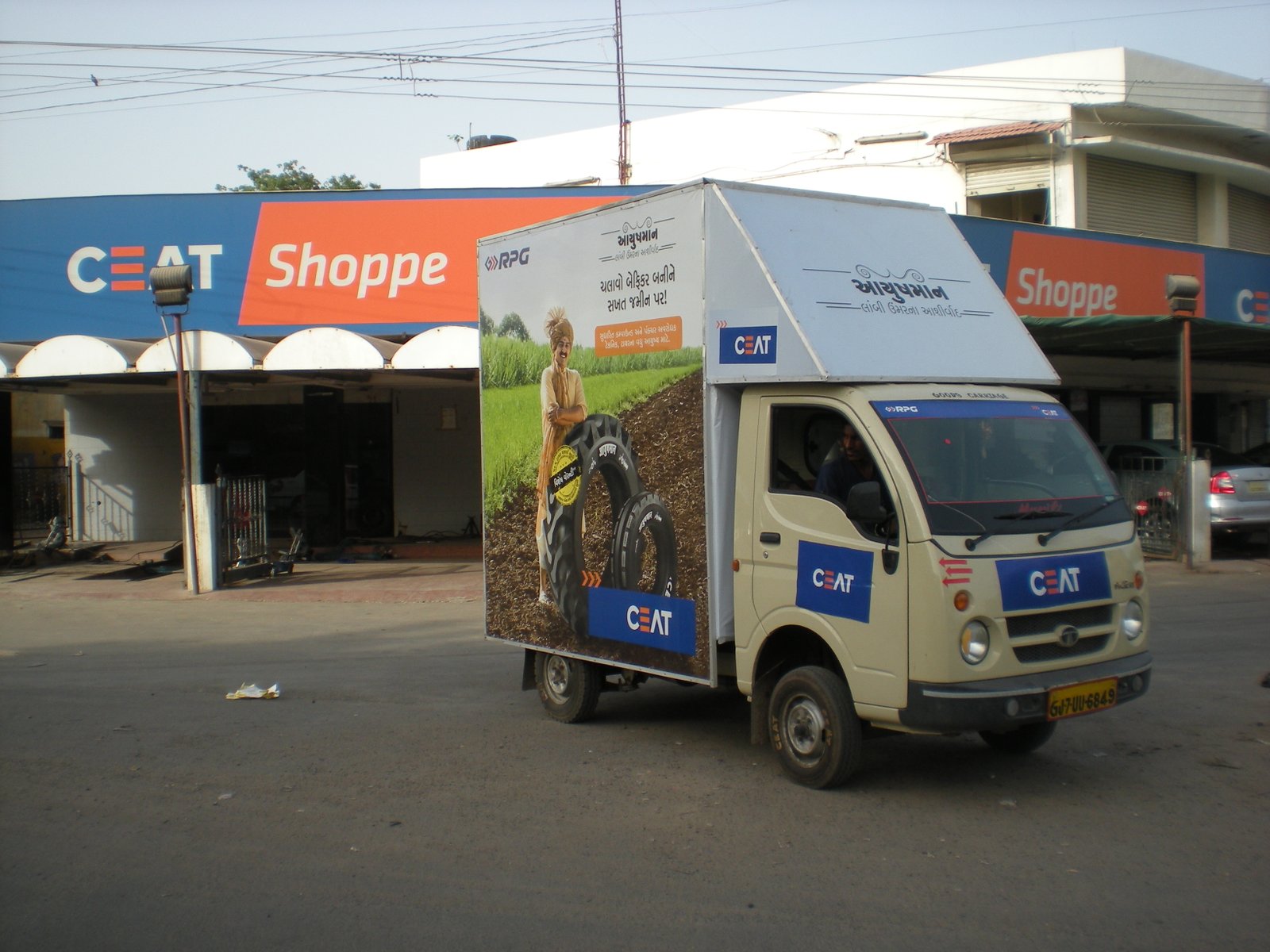 CEAT Tyres Dealer Activation